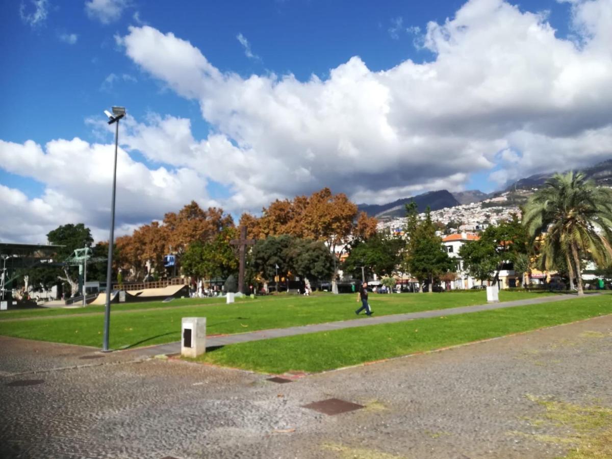Luxury View Apartment Funchal Екстер'єр фото